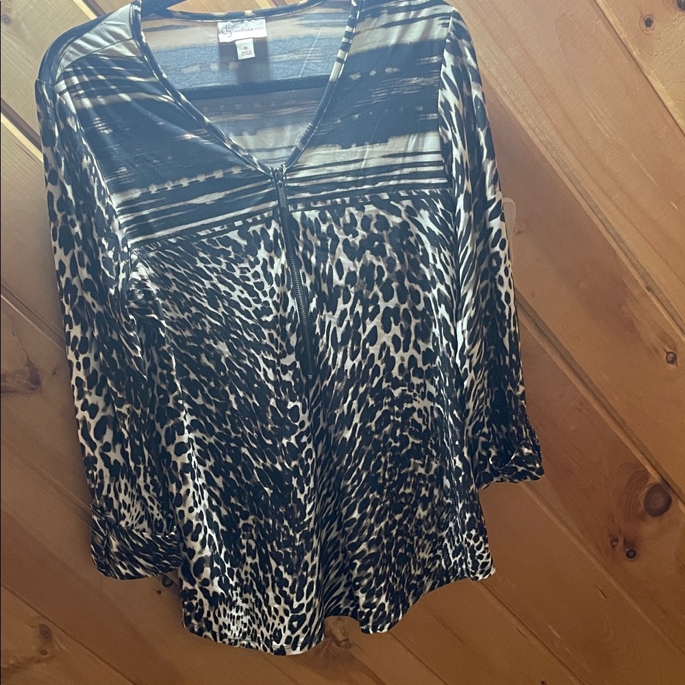 Leopard Print V-Neck Women's Top